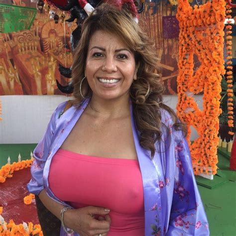 Unknown Latina Milf – Instagram Milf @mexymilf