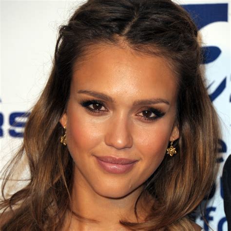 Jessica Alba: Celebrity MILFs - AskMen