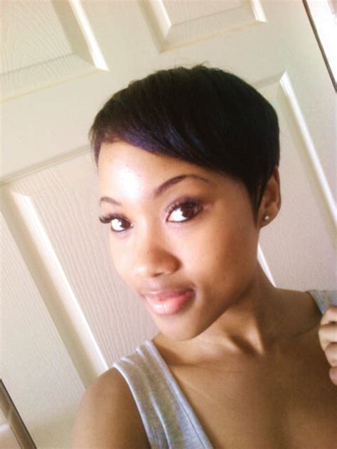 Sexy Naked Yellow Bone - Facesit Sex