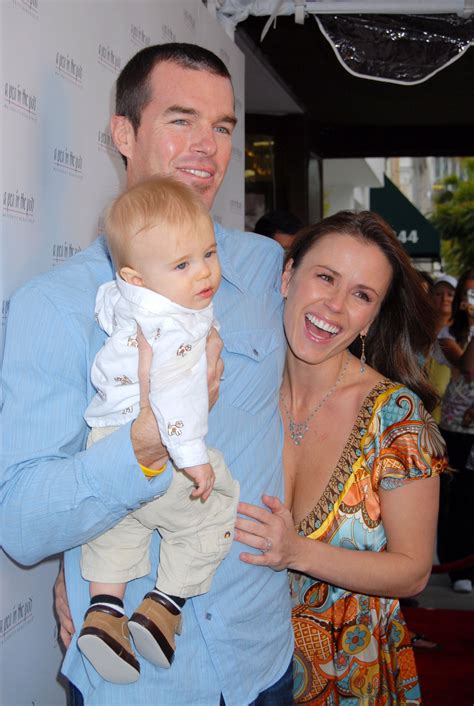 The Hot Mom To Be Handbook | POPSUGAR Moms